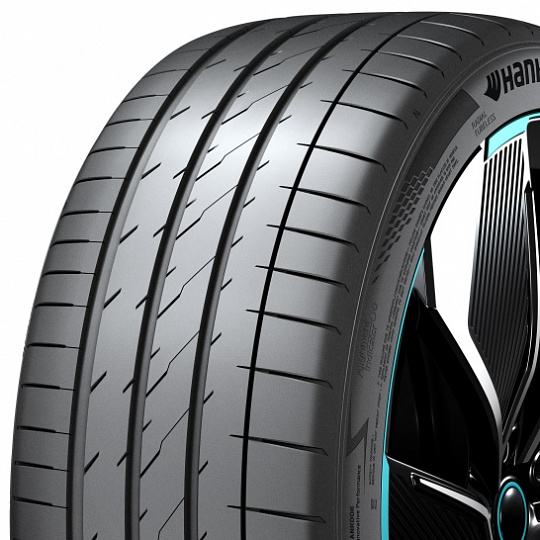 Hankook iON evo R IK31 225/40 R 19 93Y Hankook iON evo R IK31 225/40 R 19 93Y