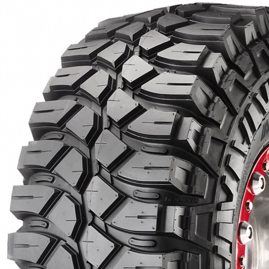 Maxxis Creepy Crawler M8090 255/85 R 16 104K Maxxis Creepy Crawler M8090 255/85 R 16 104K